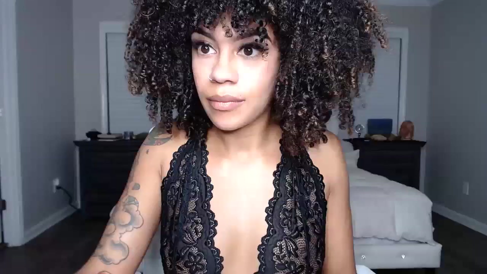 Gallery image thumbnail from GigisKittyCat's myfreecams stream on, 10/09/2023, 02:57 image 18 of 20