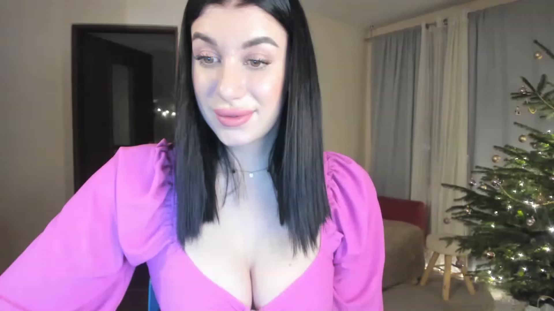Gallery image thumbnail from GinaCandyn's myfreecams stream on, 12/26/2022, 16:54 image 4 of 20