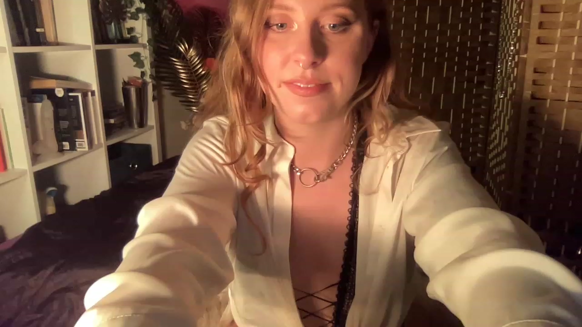 Gallery image thumbnail from GinaRabbit's myfreecams stream on, 11/28/2022, 04:46 image 14 of 20