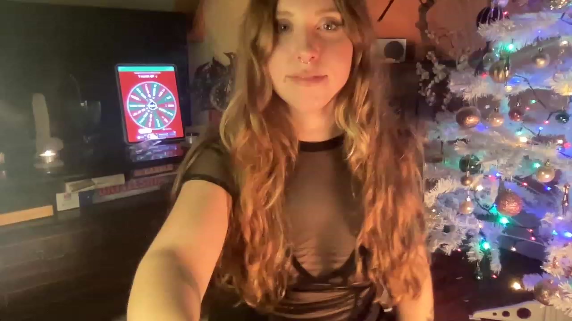 Gallery image thumbnail from GinaRabbit's myfreecams stream on, 12/01/2022, 01:36 image 12 of 20