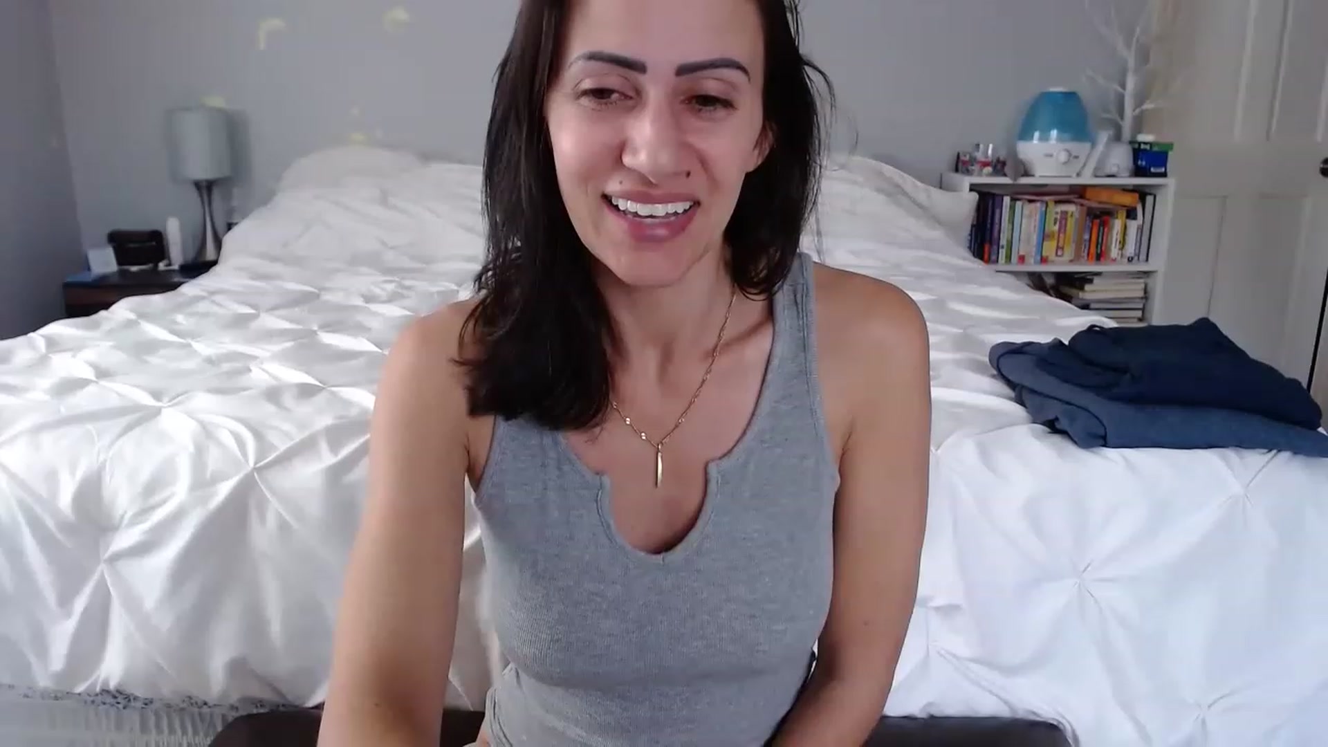 Gallery image thumbnail from Gina_Rae's myfreecams stream on, 11/15/2022, 15:42 image 10 of 20