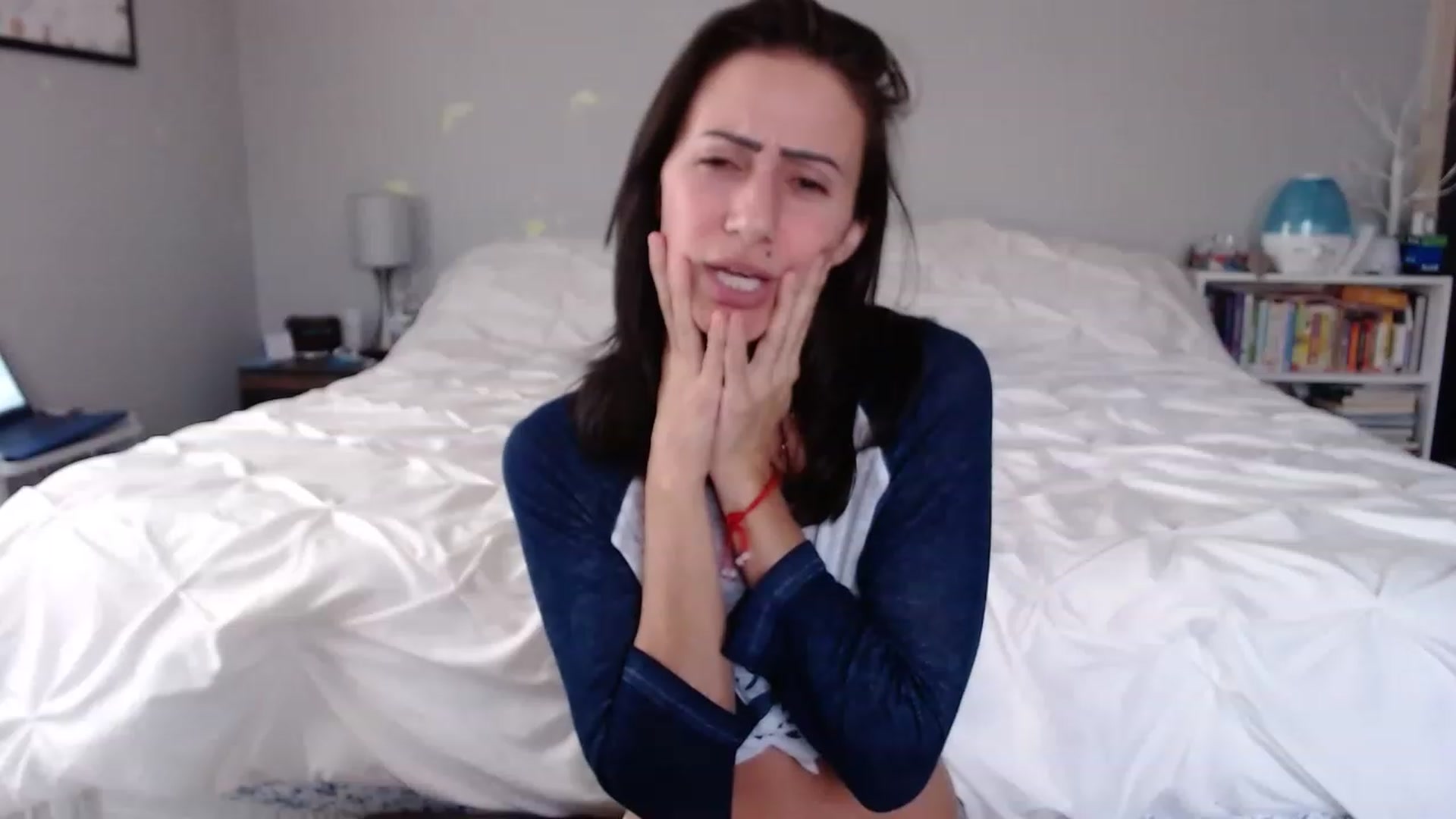 Gallery image thumbnail from Gina_Rae's myfreecams stream on, 11/17/2022, 15:39 image 11 of 20