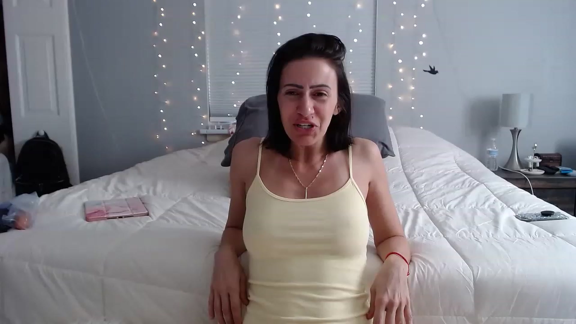 Gallery image thumbnail from Gina_Rae's myfreecams stream on, 03/20/2023, 13:39 image 6 of 20