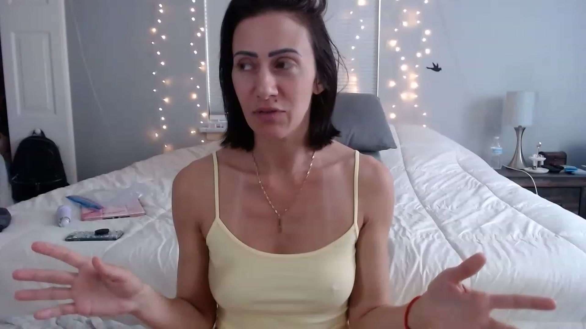 Gallery image thumbnail from Gina_Rae's myfreecams stream on, 03/20/2023, 14:38 image 12 of 20