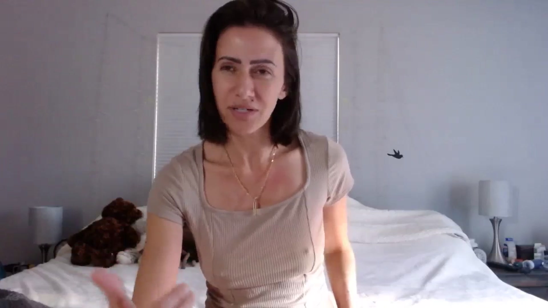 Gallery image thumbnail from Gina_Rae's myfreecams stream on, 11/20/2023, 15:04 image 8 of 20