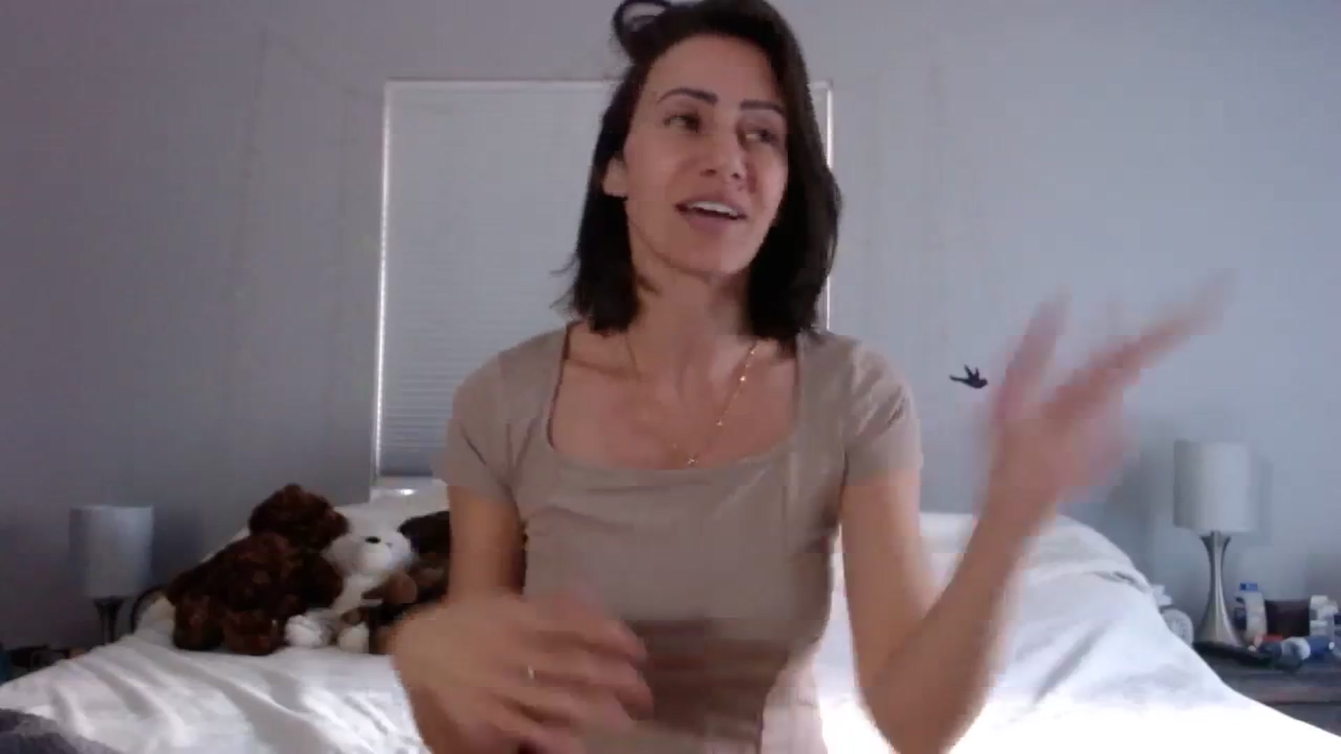 Gallery image thumbnail from Gina_Rae's myfreecams stream on, 11/20/2023, 15:04 image 3 of 20