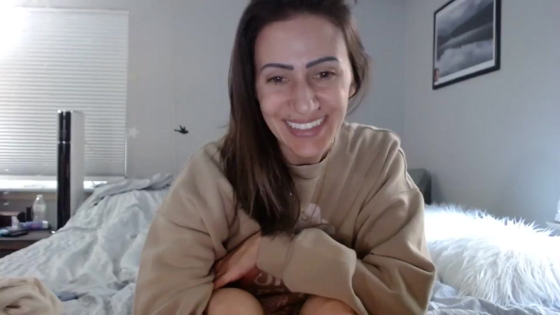 Gallery image thumbnail from Gina_Rae's myfreecams stream on, 10/21/2024, 15:38 image 20 of 20