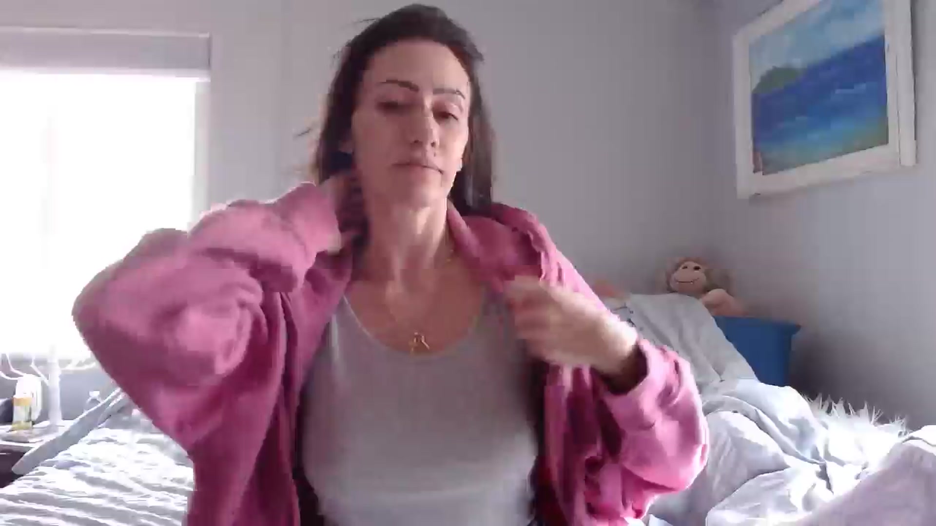 Gallery image thumbnail from Gina_Rae's myfreecams stream on, 03/18/2025, 14:55 image 15 of 20