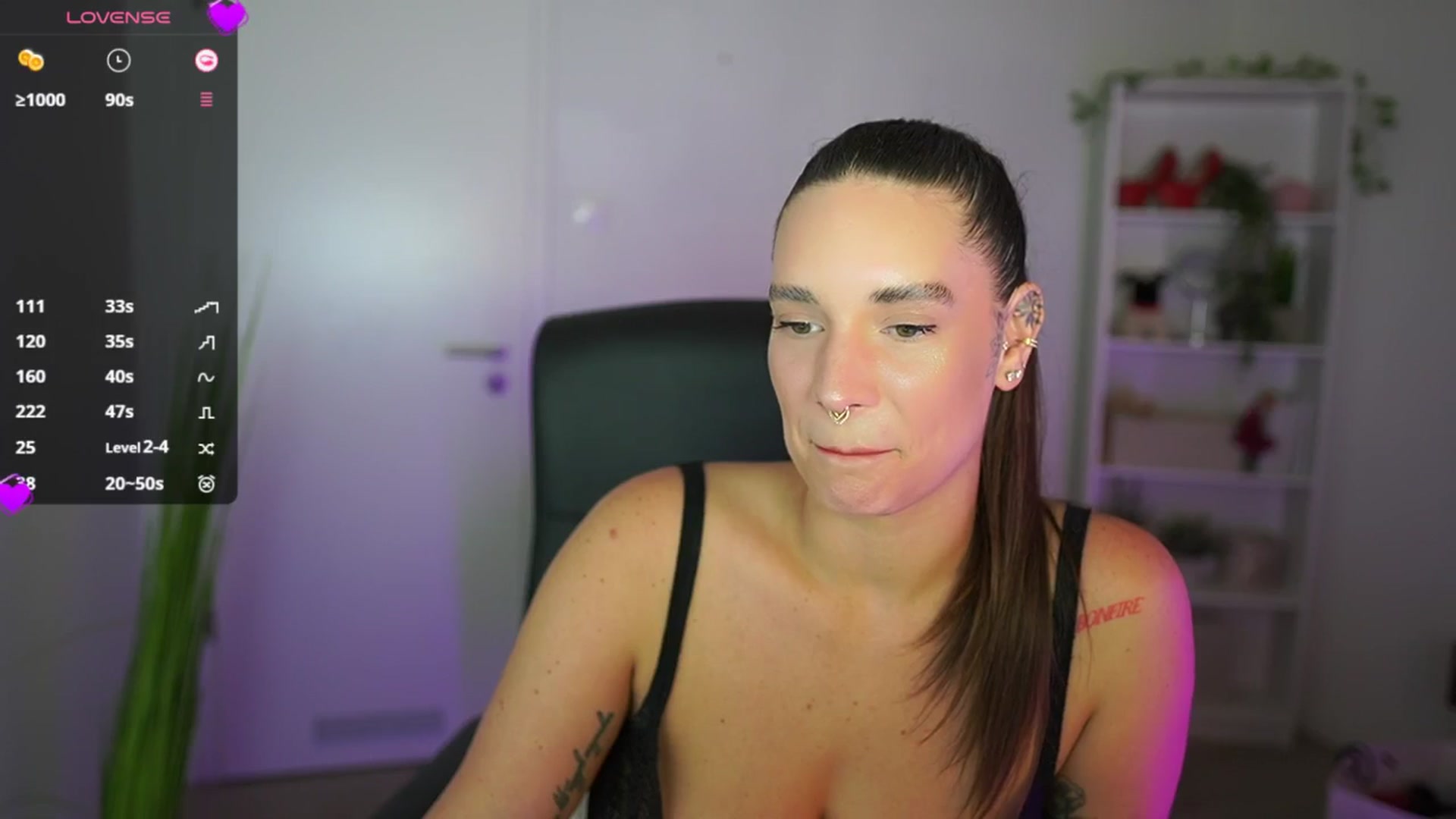 Gallery image thumbnail from Gina__cali's myfreecams stream on, 11/03/2025, 16:39 image 17 of 20