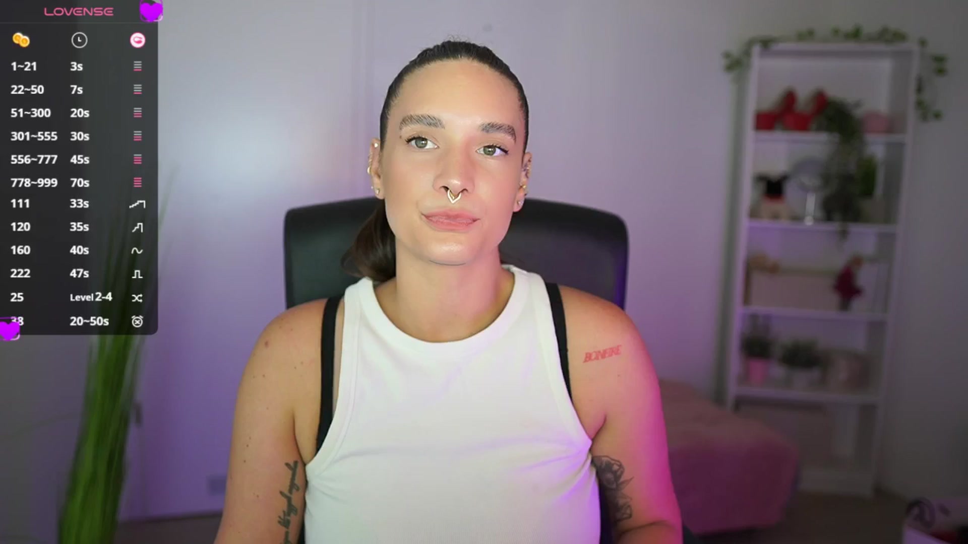 Gallery image thumbnail from Gina__cali's myfreecams stream on, 11/03/2025, 16:39 image 2 of 20