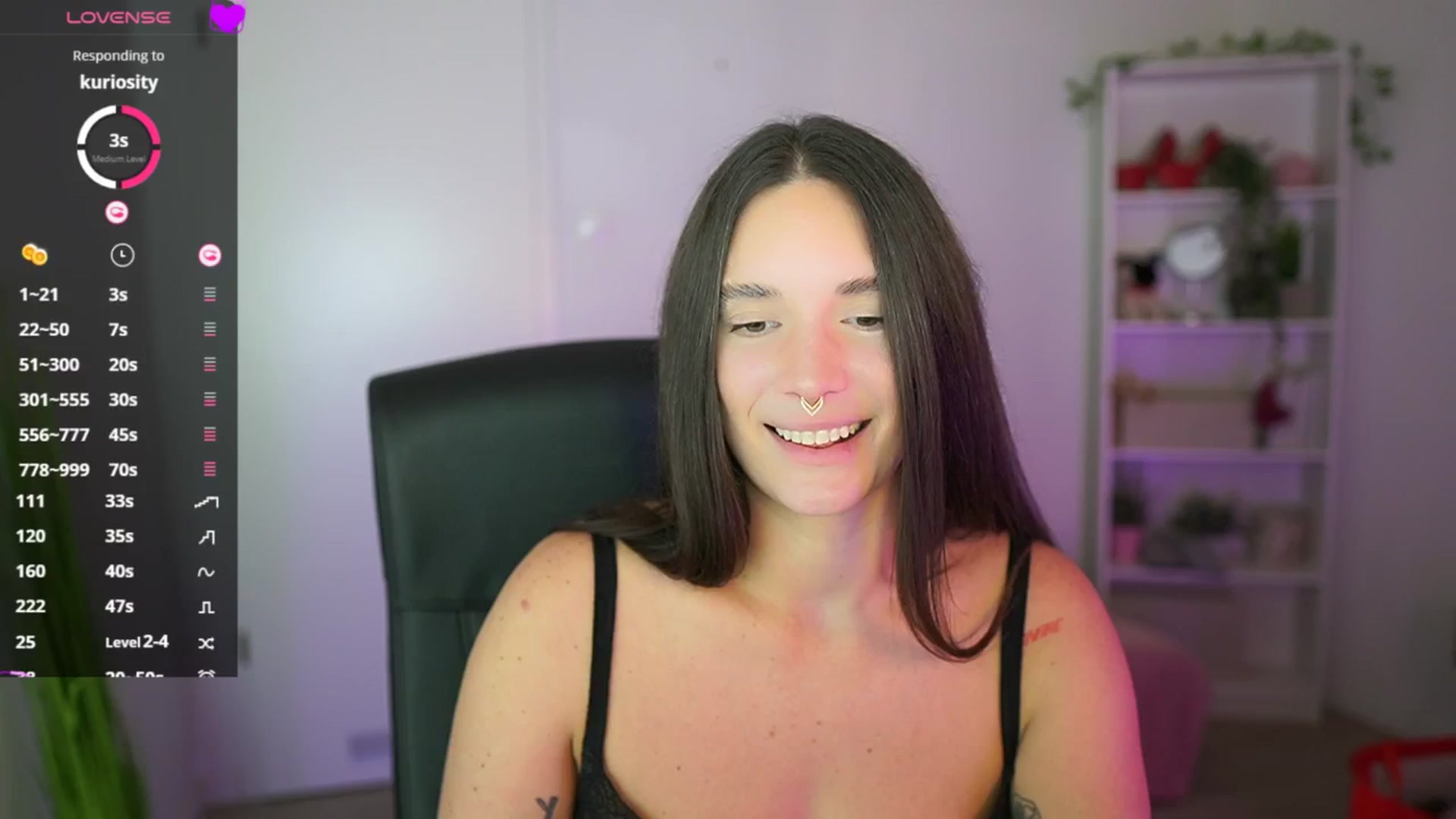 Gallery image thumbnail from Gina__cali's myfreecams stream on, 11/11/2025, 16:45 image 14 of 20