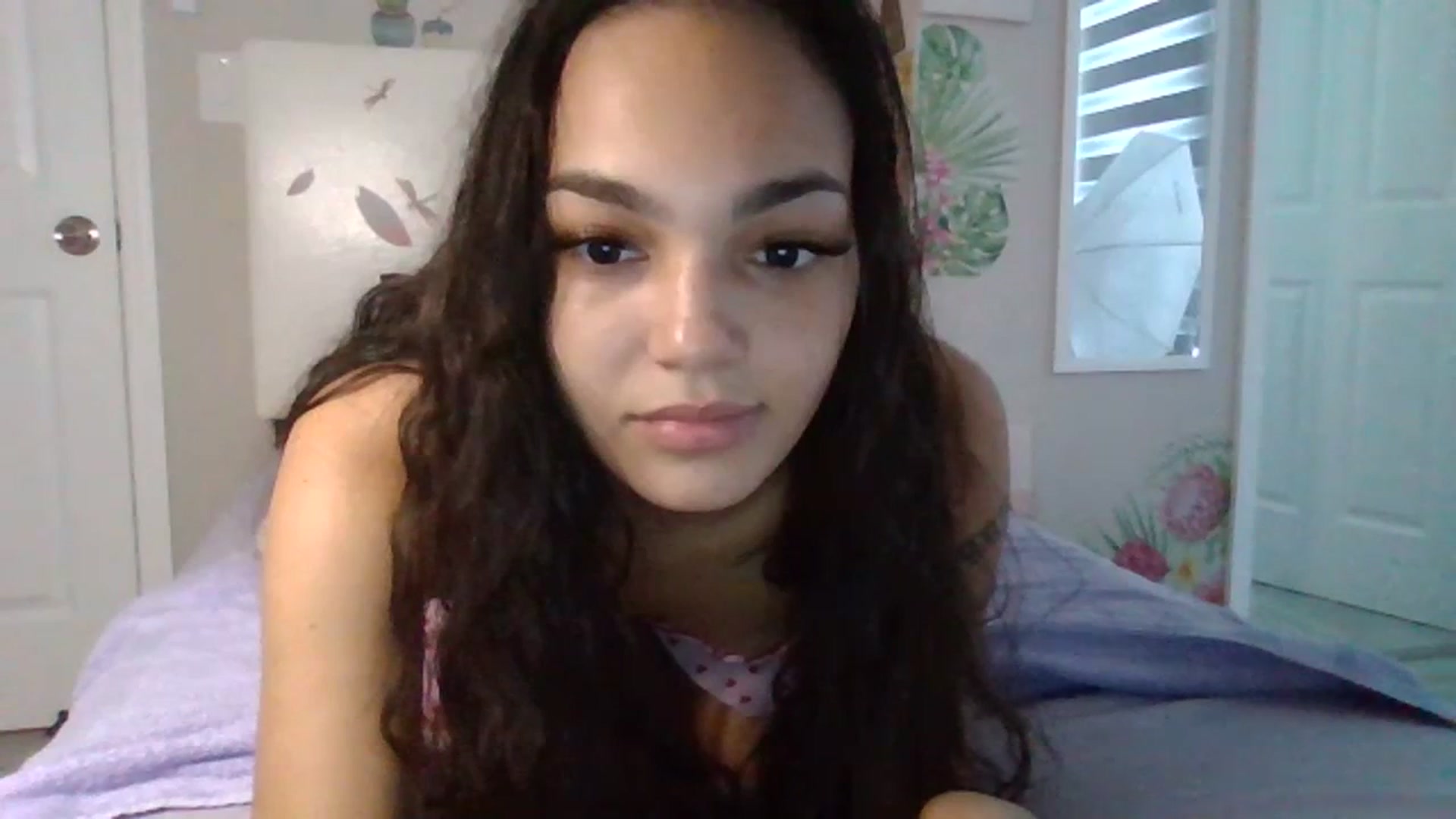 Gallery image thumbnail from Gina_ski's myfreecams stream on, 07/02/2023, 15:21 image 9 of 20