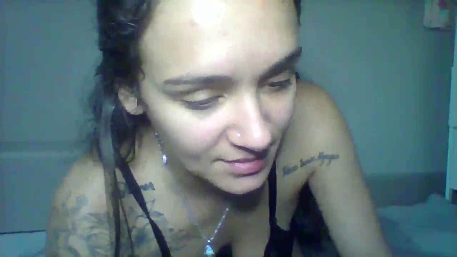 Gallery image thumbnail from Ginalove18's myfreecams stream on, 02/02/2026, 18:42 image 11 of 20