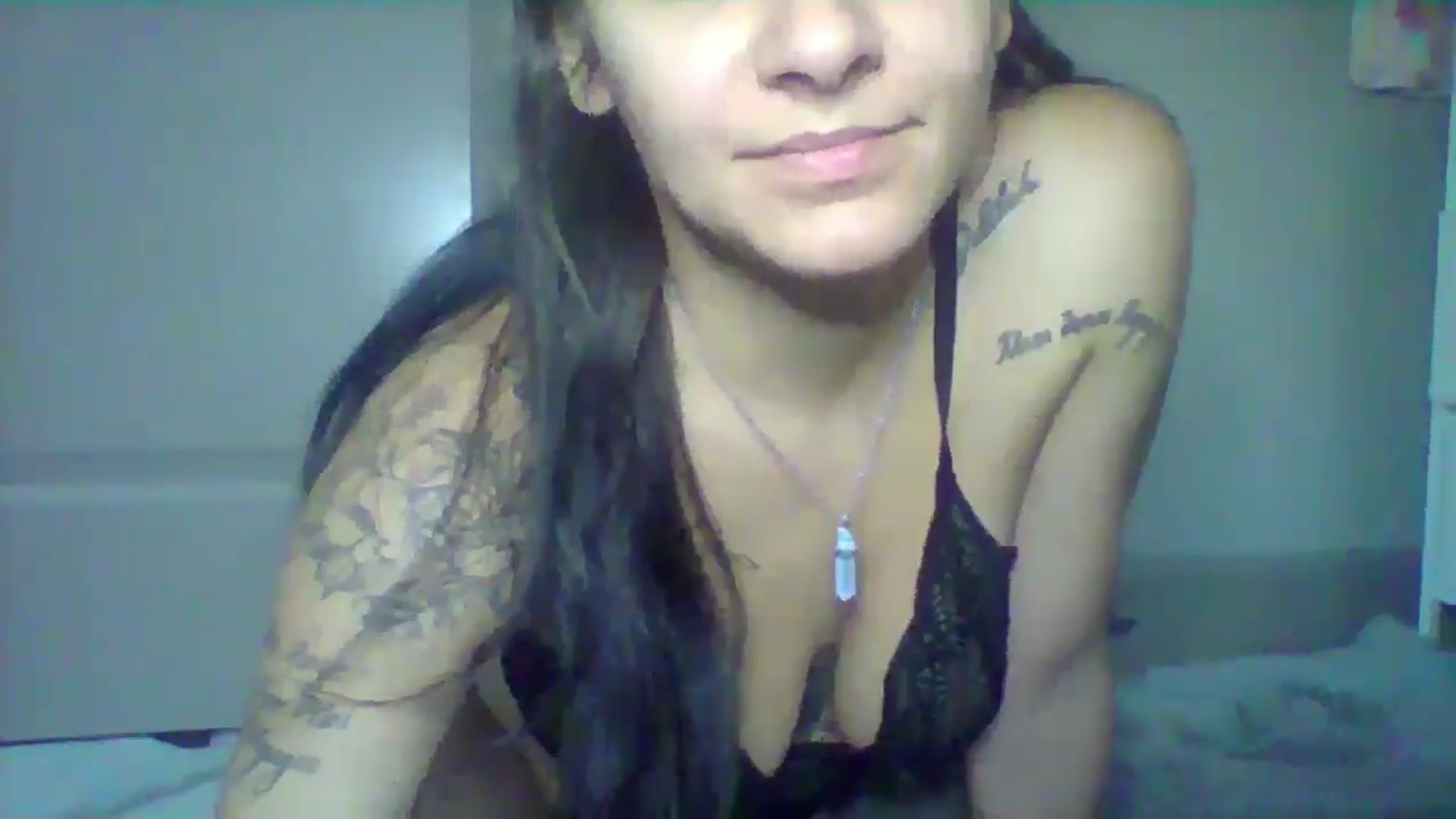 Gallery image thumbnail from Ginalove18's myfreecams stream on, 02/02/2026, 18:42 image 4 of 20