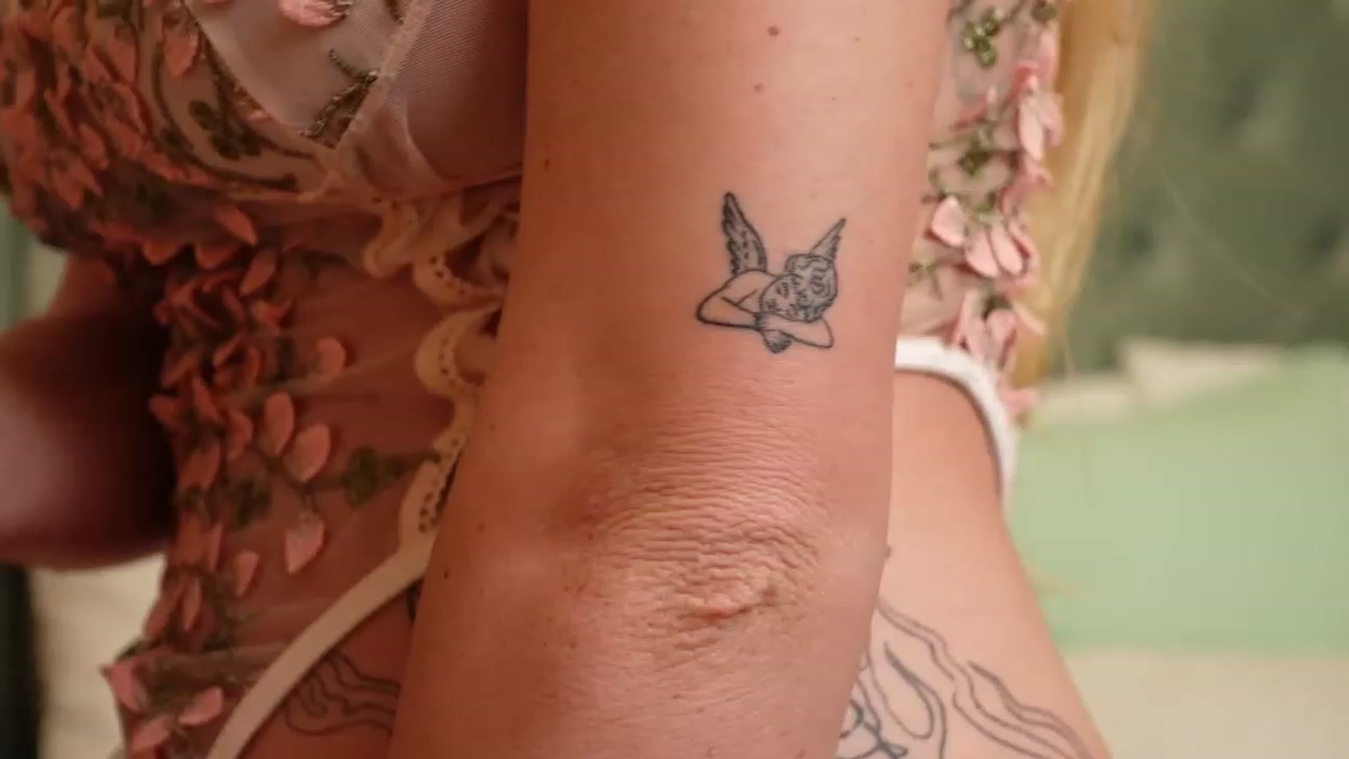 Gallery image thumbnail from GingerEllis's myfreecams stream on, 12/05/2022, 03:52 image 14 of 20