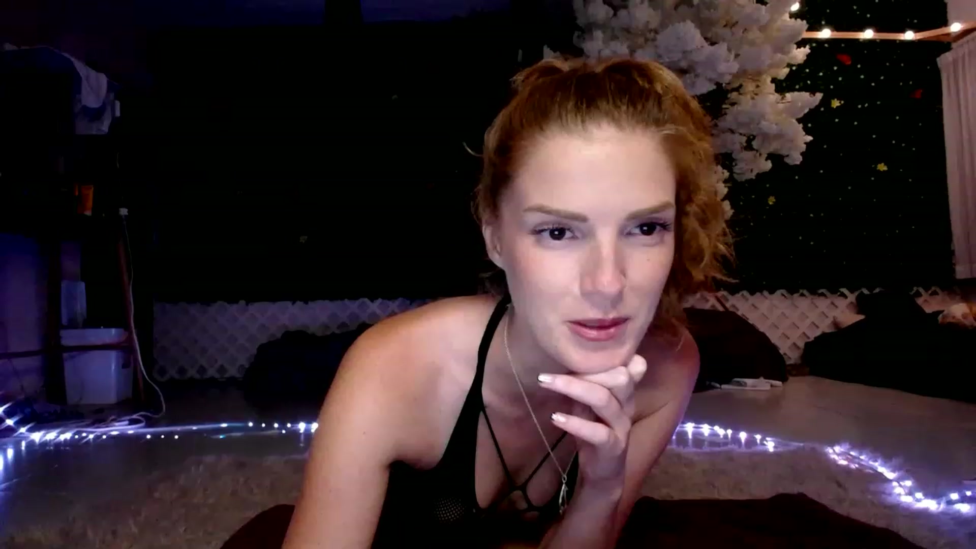 Gallery image thumbnail from GingerMFC's myfreecams stream on, 06/15/2023, 10:45 image 3 of 20