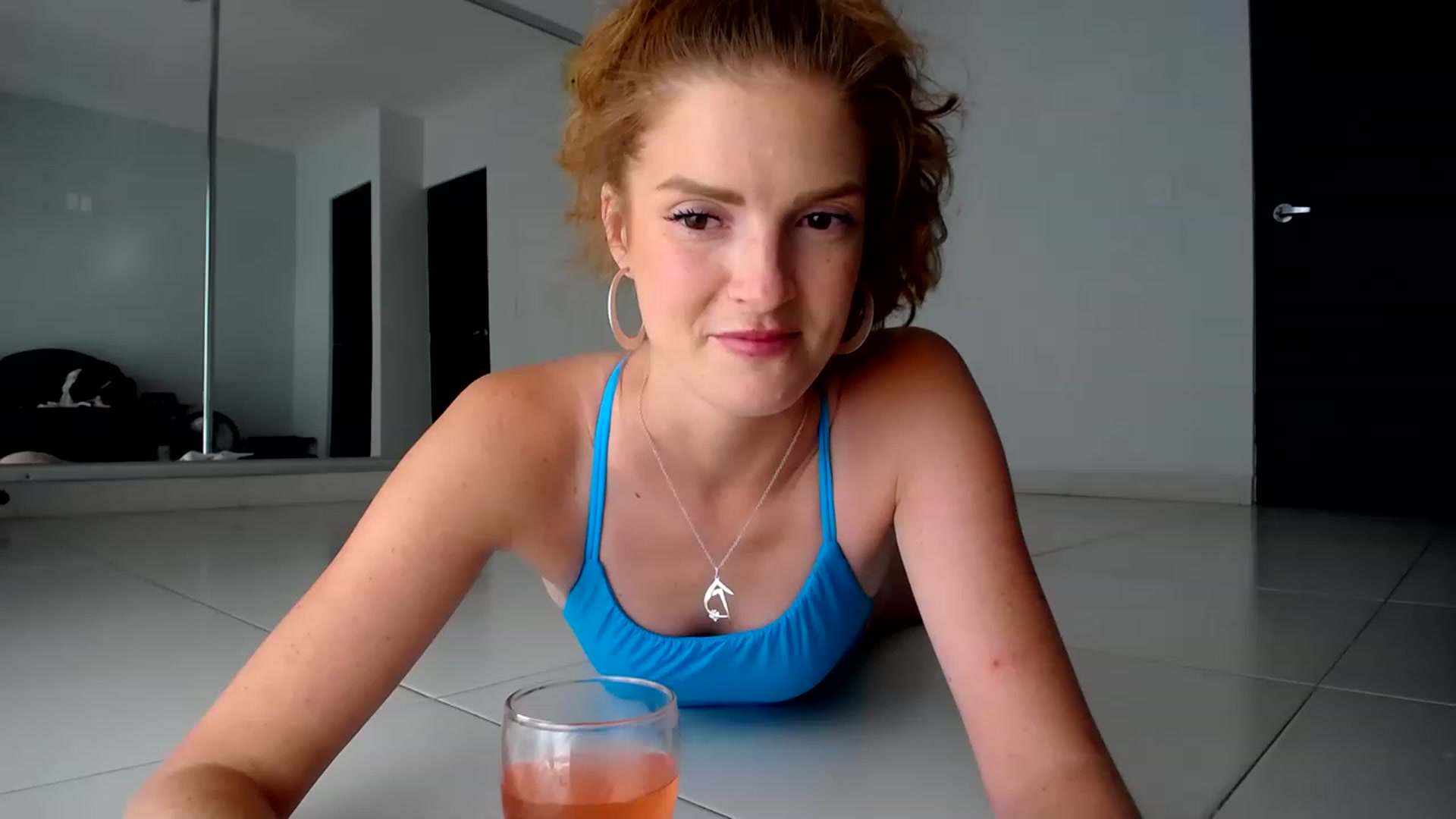Gallery image thumbnail from GingerMFC's myfreecams stream on, 06/18/2023, 16:03 image 3 of 20