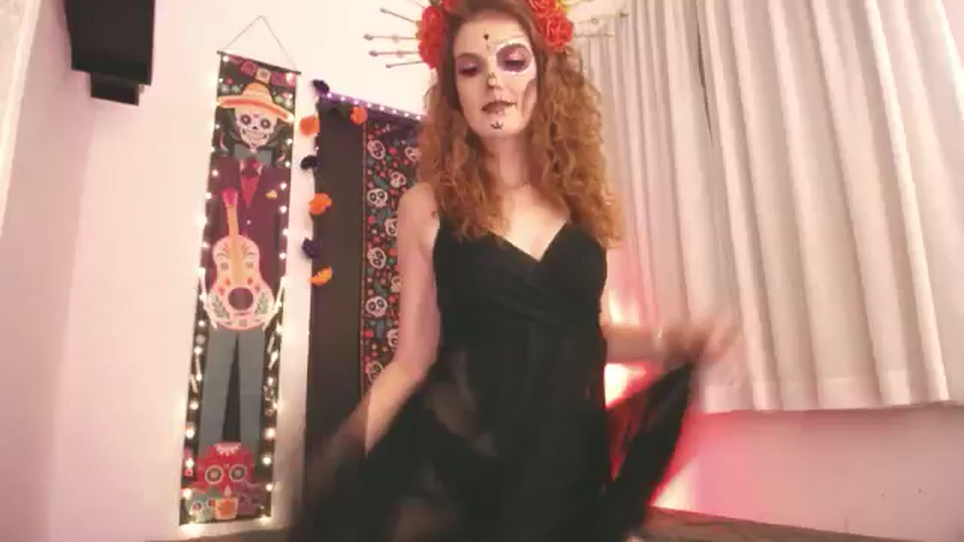 Gallery image thumbnail from GingerMFC's myfreecams stream on, 11/17/2024, 13:00 image 1 of 20