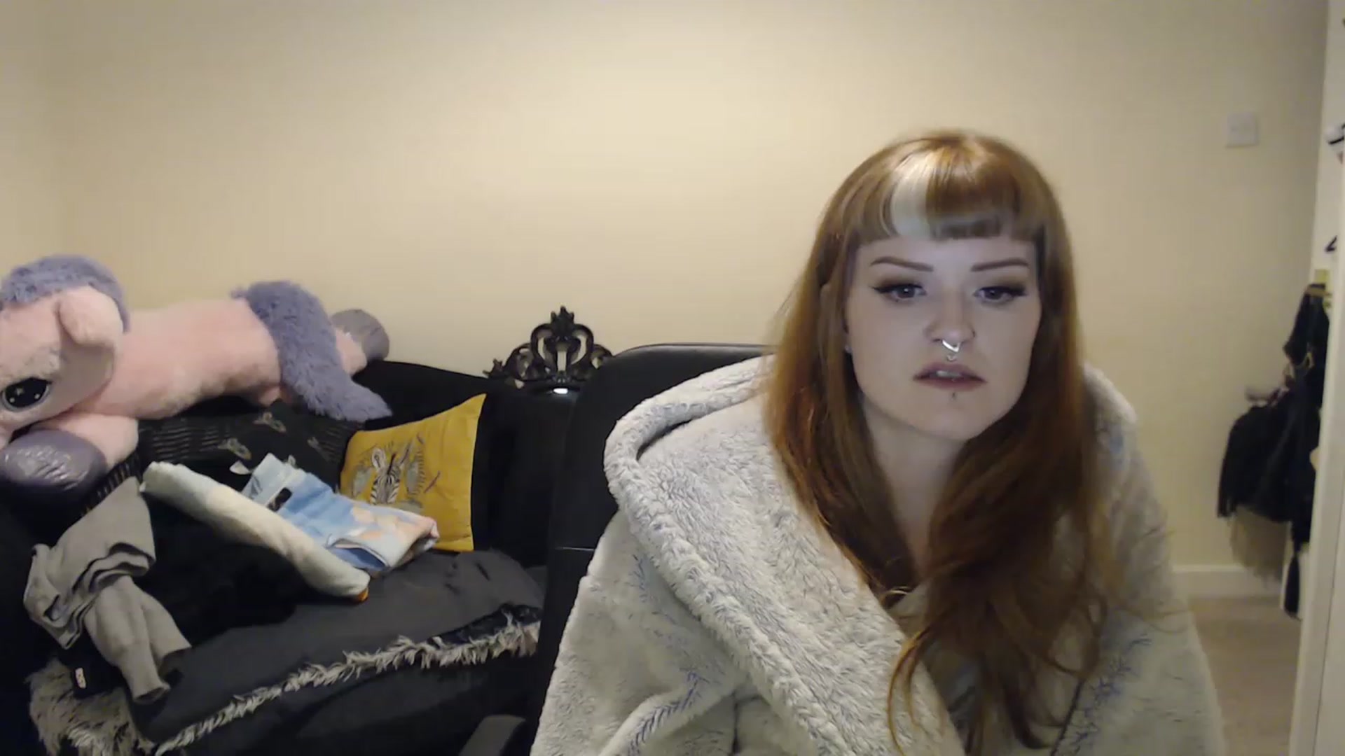 Gallery image thumbnail from GingerMinnie's myfreecams stream on, 01/02/2023, 23:32 image 6 of 20