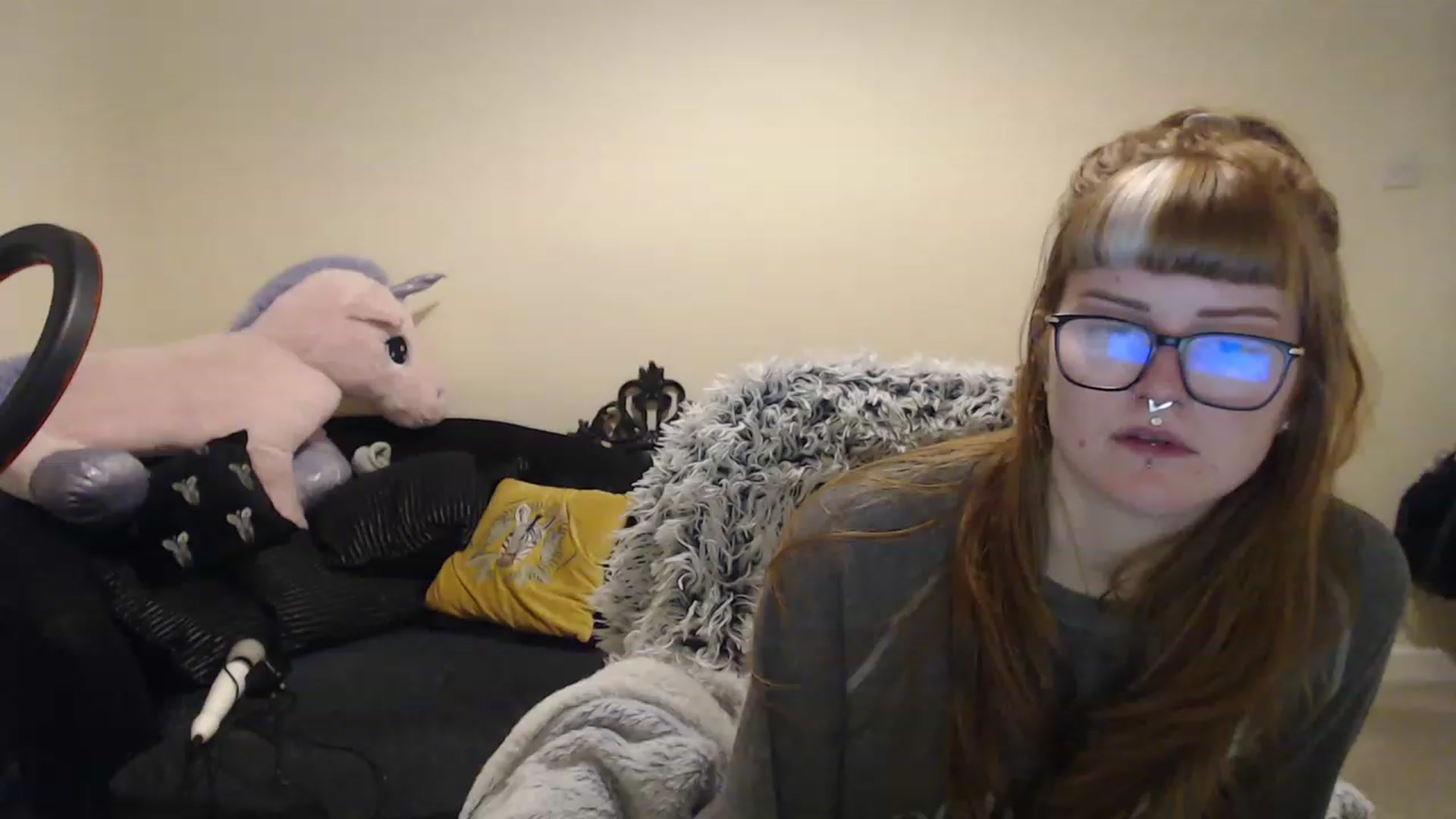 Gallery image thumbnail from GingerMinnie's myfreecams stream on, 01/10/2023, 23:28 image 10 of 20