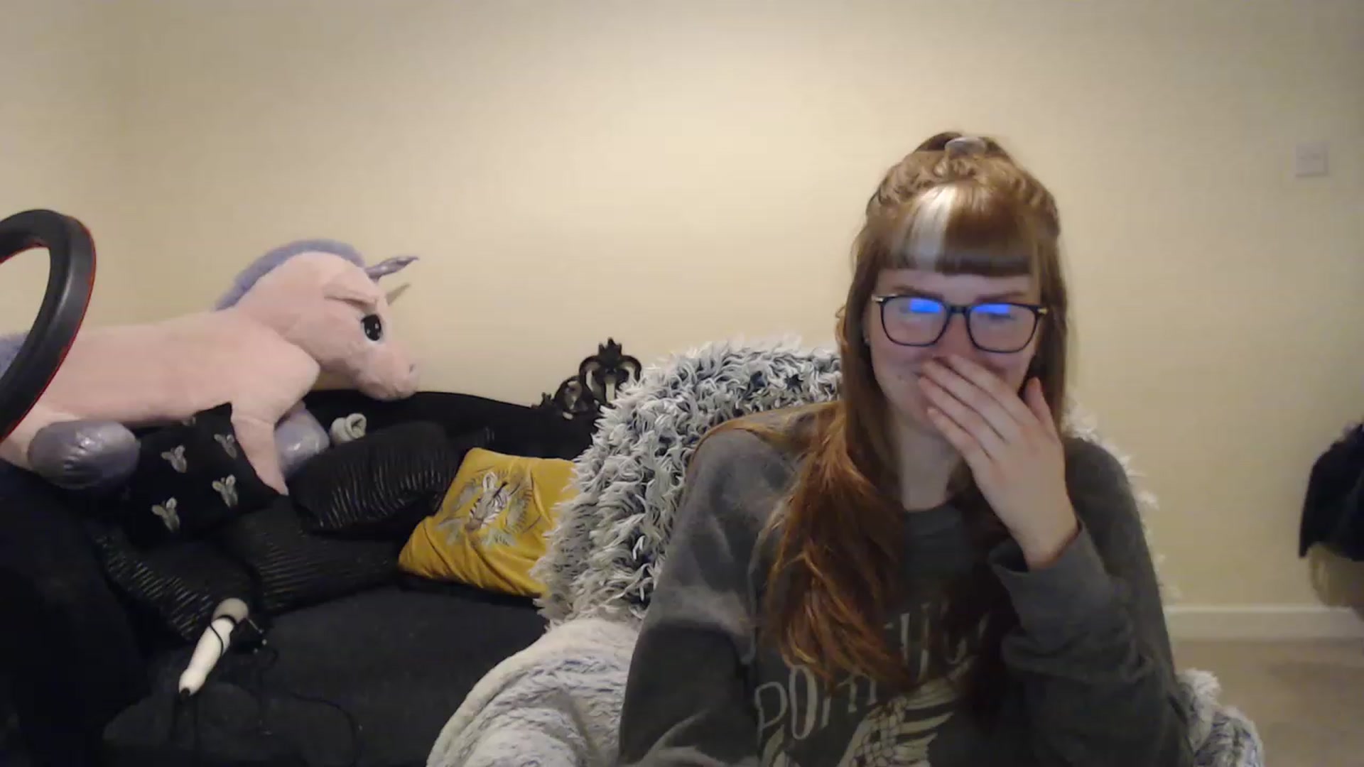 Gallery image thumbnail from GingerMinnie's myfreecams stream on, 01/10/2023, 23:28 image 4 of 20