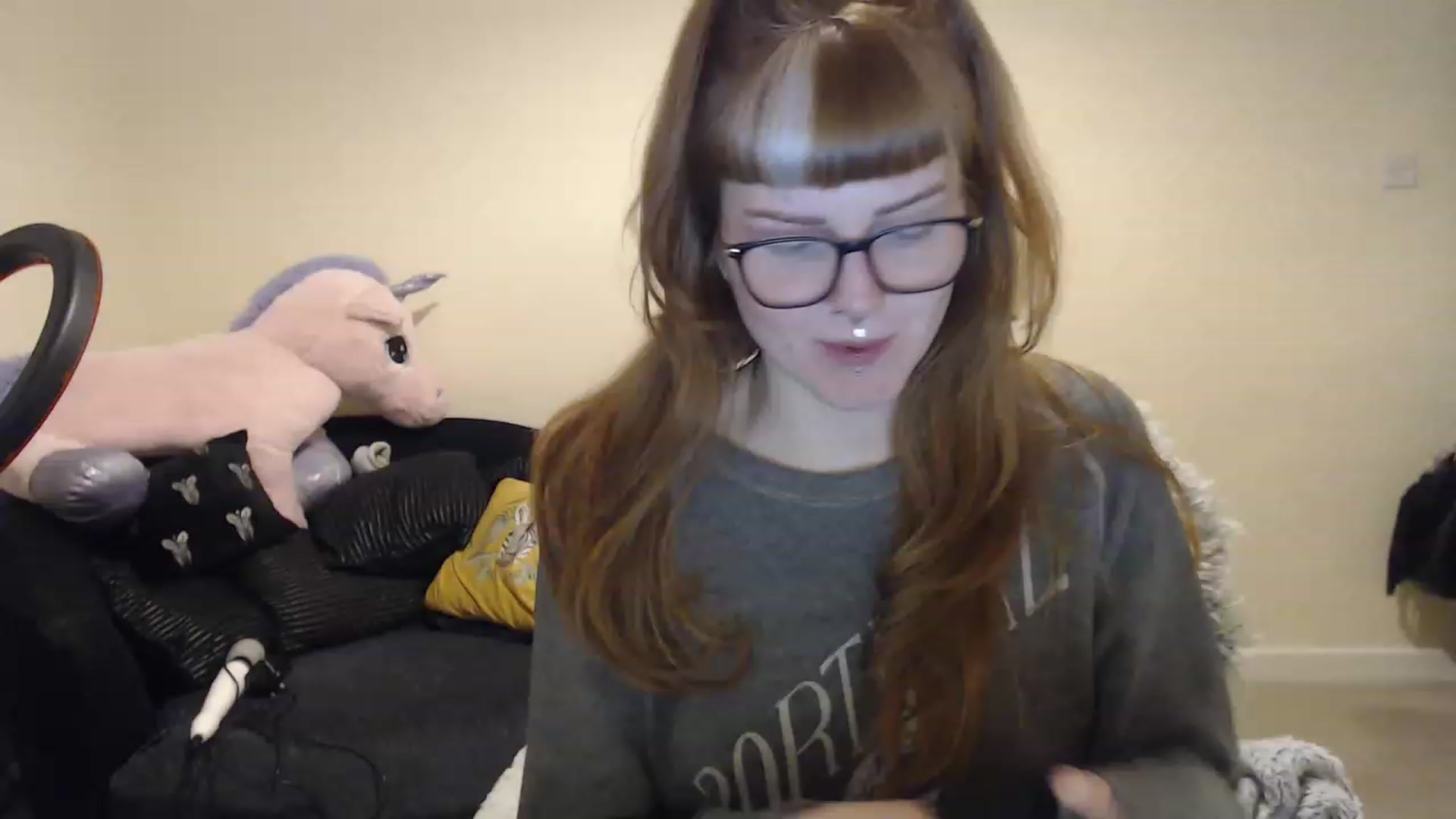 Gallery image thumbnail from GingerMinnie's myfreecams stream on, 01/10/2023, 23:28 image 20 of 20