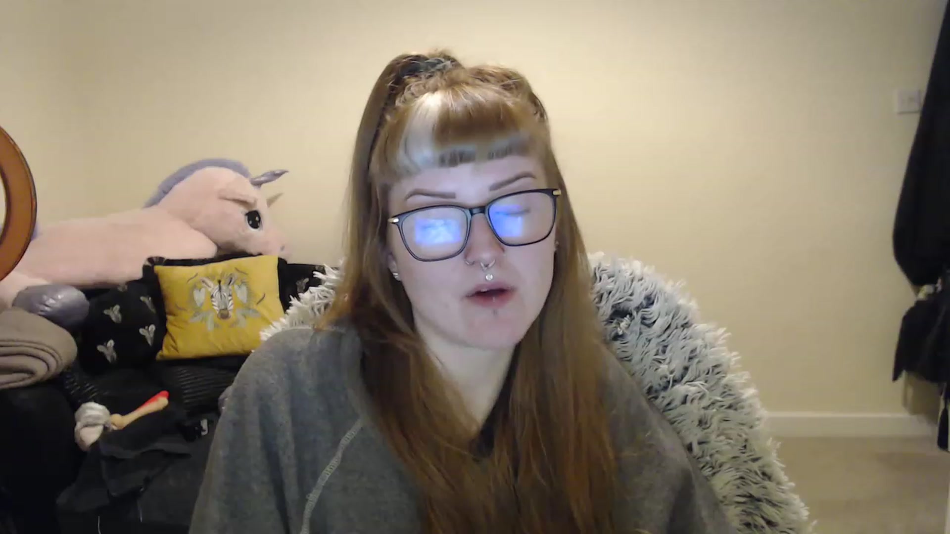 Gallery image thumbnail from GingerMinnie's myfreecams stream on, 01/19/2023, 23:19 image 13 of 20