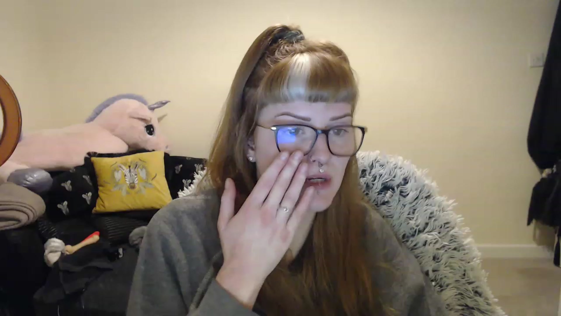 Gallery image thumbnail from GingerMinnie's myfreecams stream on, 01/19/2023, 23:19 image 10 of 20