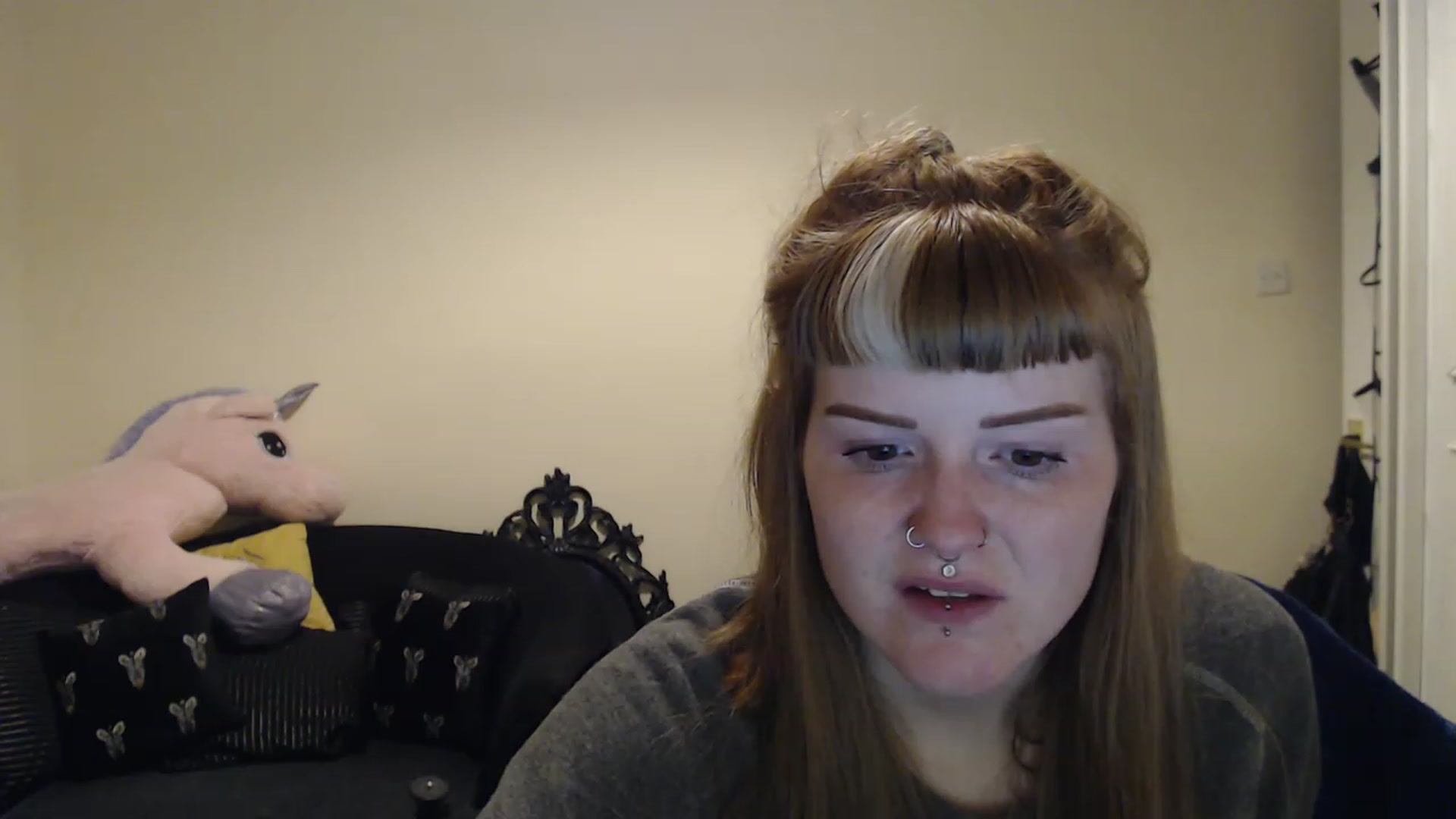 Gallery image thumbnail from GingerMinnie's myfreecams stream on, 03/28/2023, 21:12 image 18 of 20