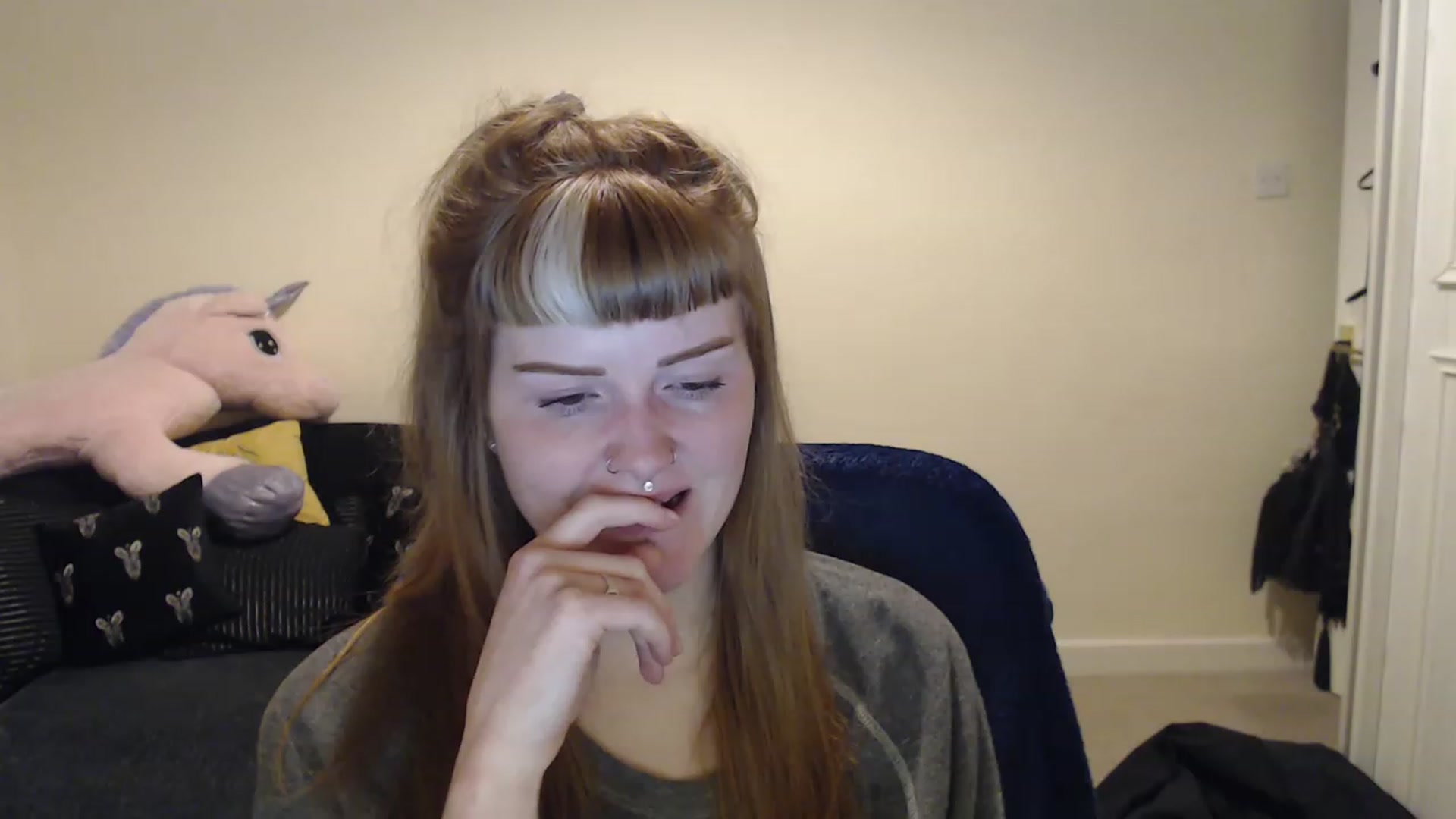 Gallery image thumbnail from GingerMinnie's myfreecams stream on, 03/28/2023, 21:12 image 10 of 20