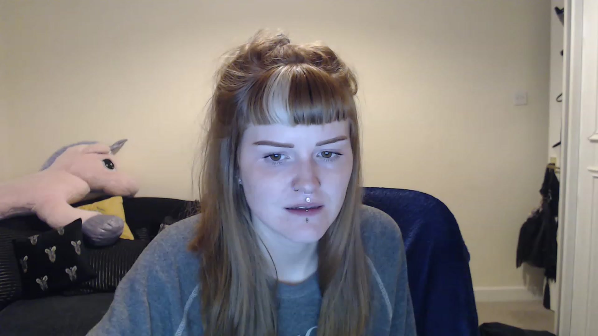 Gallery image thumbnail from GingerMinnie's myfreecams stream on, 03/28/2023, 21:12 image 5 of 20