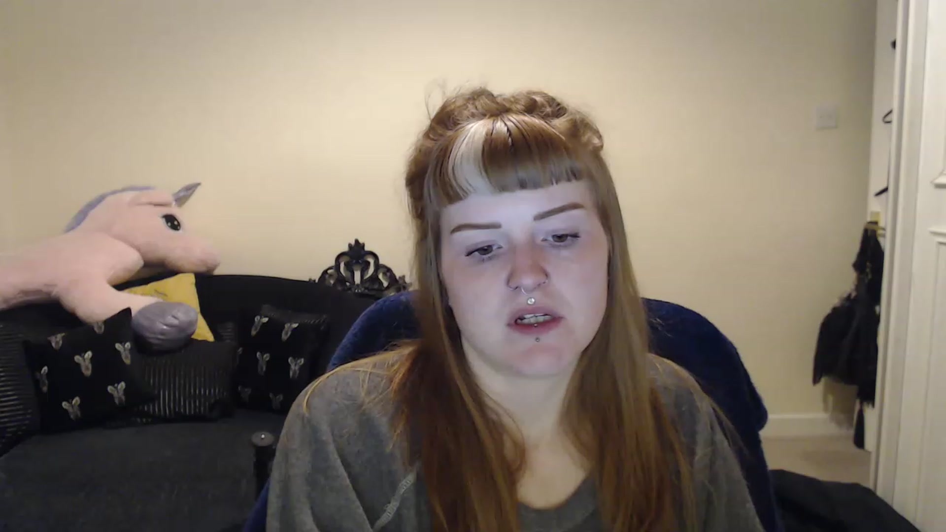 Gallery image thumbnail from GingerMinnie's myfreecams stream on, 03/28/2023, 21:12 image 12 of 20