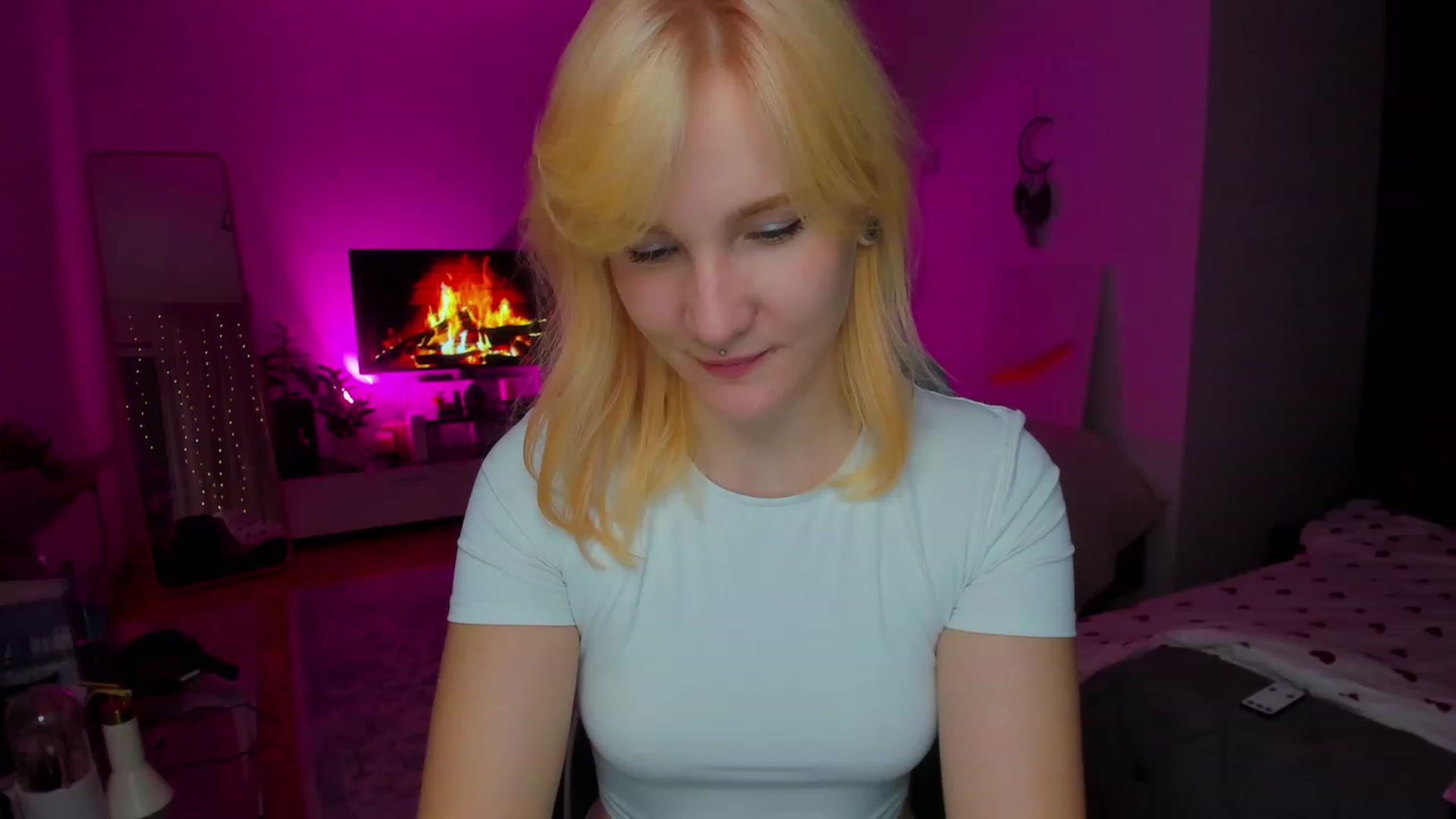 Gallery image thumbnail from GingerVi's myfreecams stream on, 02/02/2024, 24:27 image 3 of 20