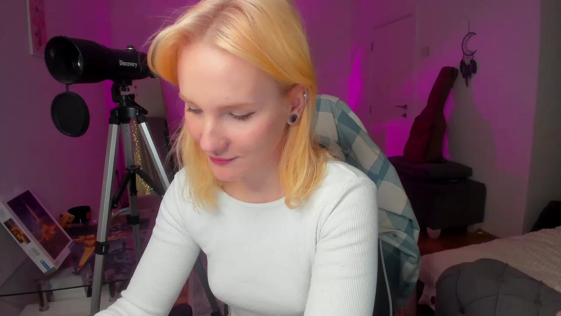Gallery image thumbnail from GingerVi's myfreecams stream on, 02/11/2024, 02:49 image 1 of 20