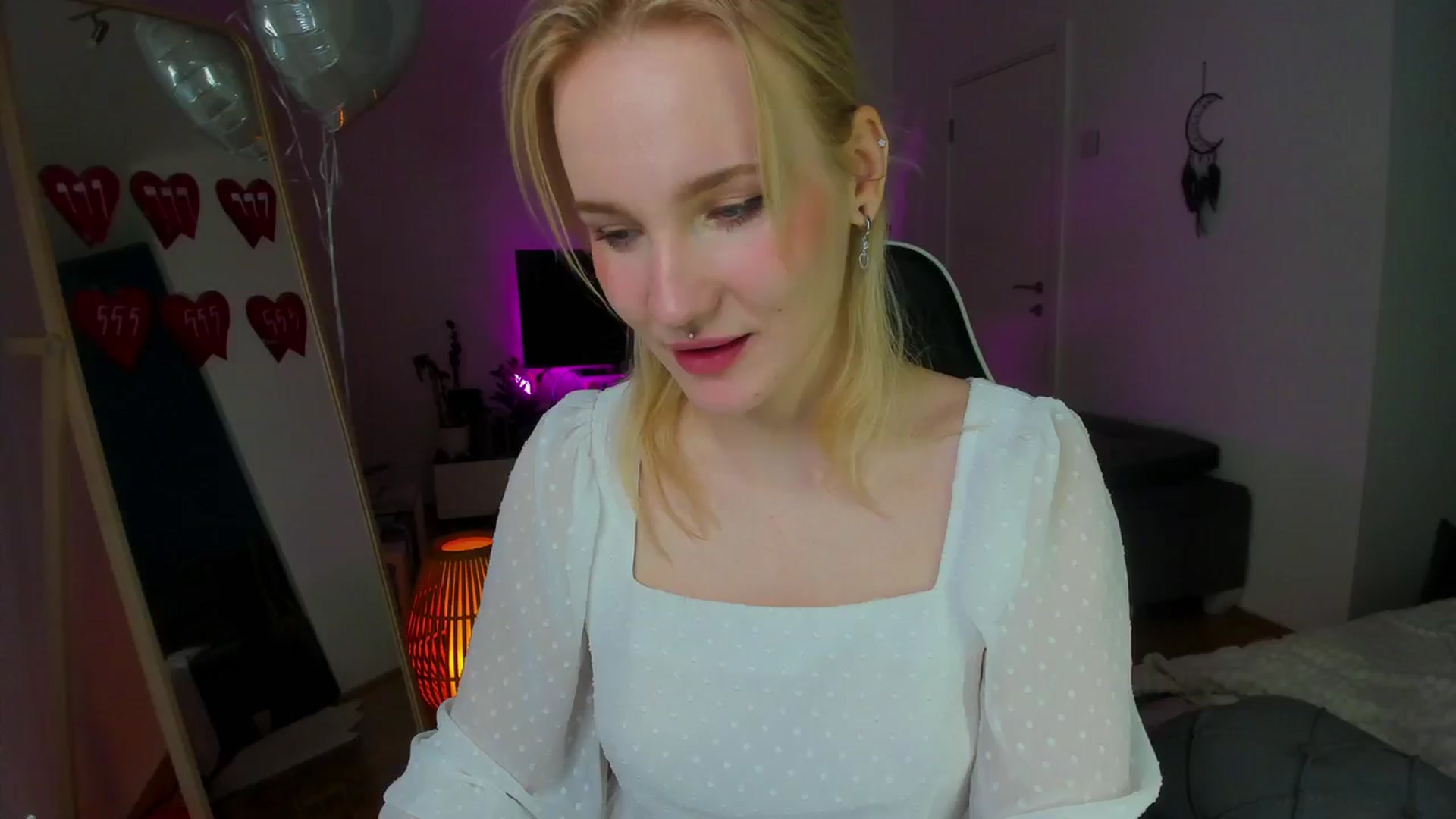 Gallery image thumbnail from GingerVi's myfreecams stream on, 03/23/2024, 03:46 image 9 of 20
