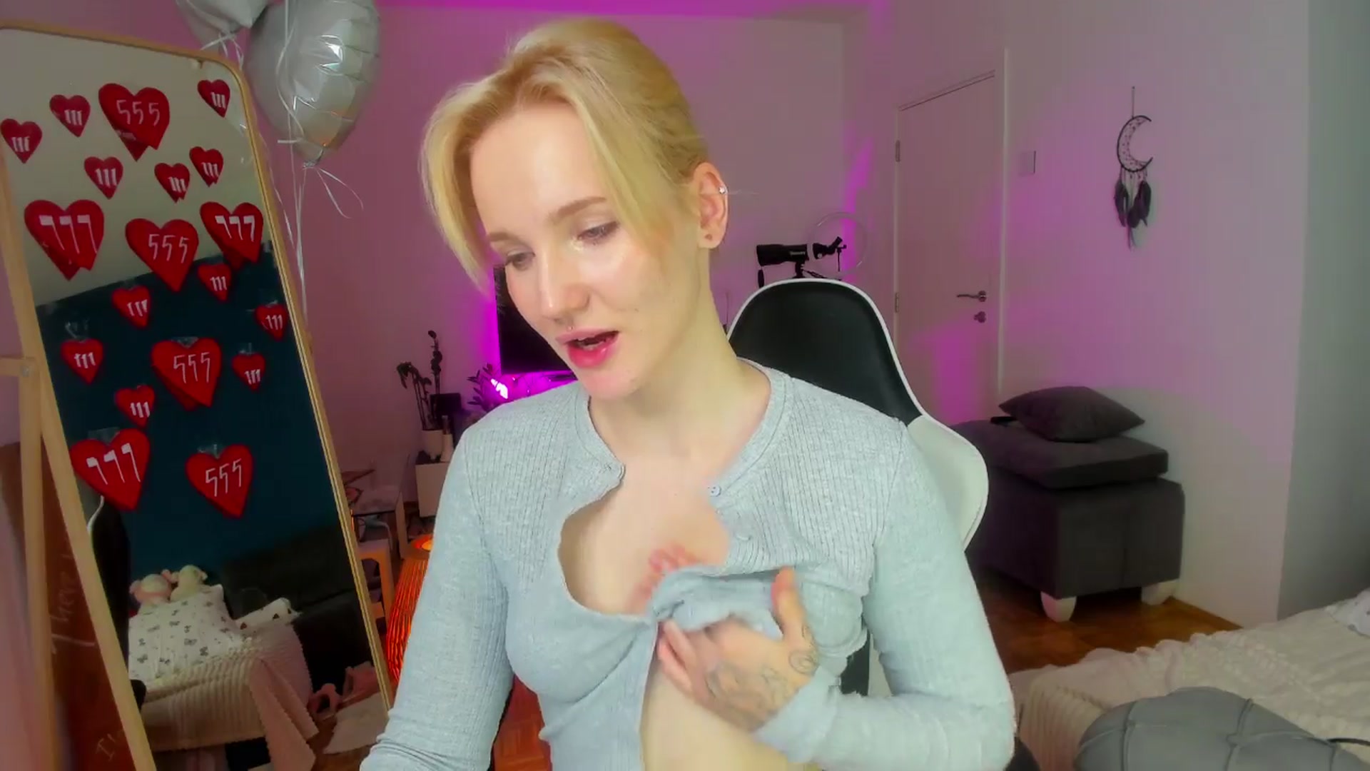 Gallery image thumbnail from GingerVi's myfreecams stream on, 03/26/2024, 06:46 image 20 of 20