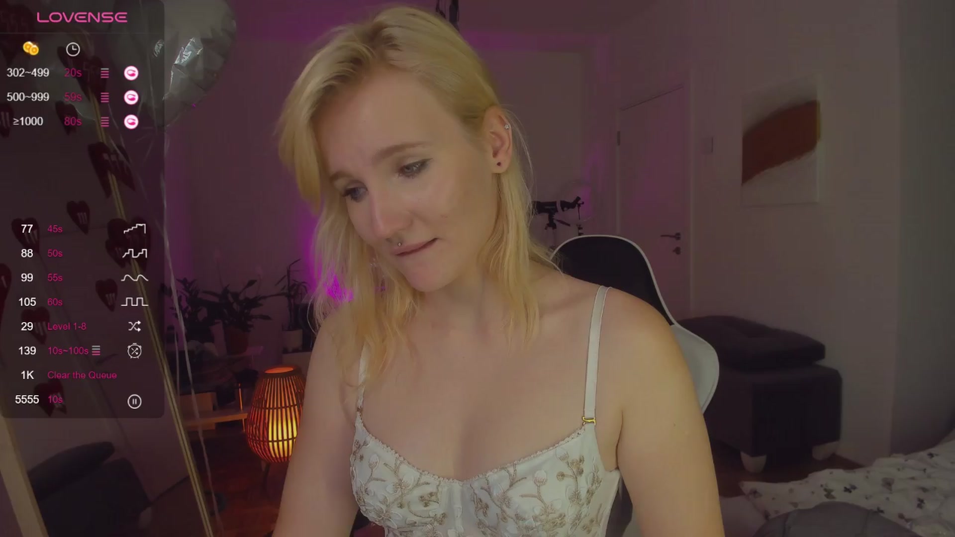 Gallery image thumbnail from GingerVi's myfreecams stream on, 04/10/2024, 05:06 image 18 of 20