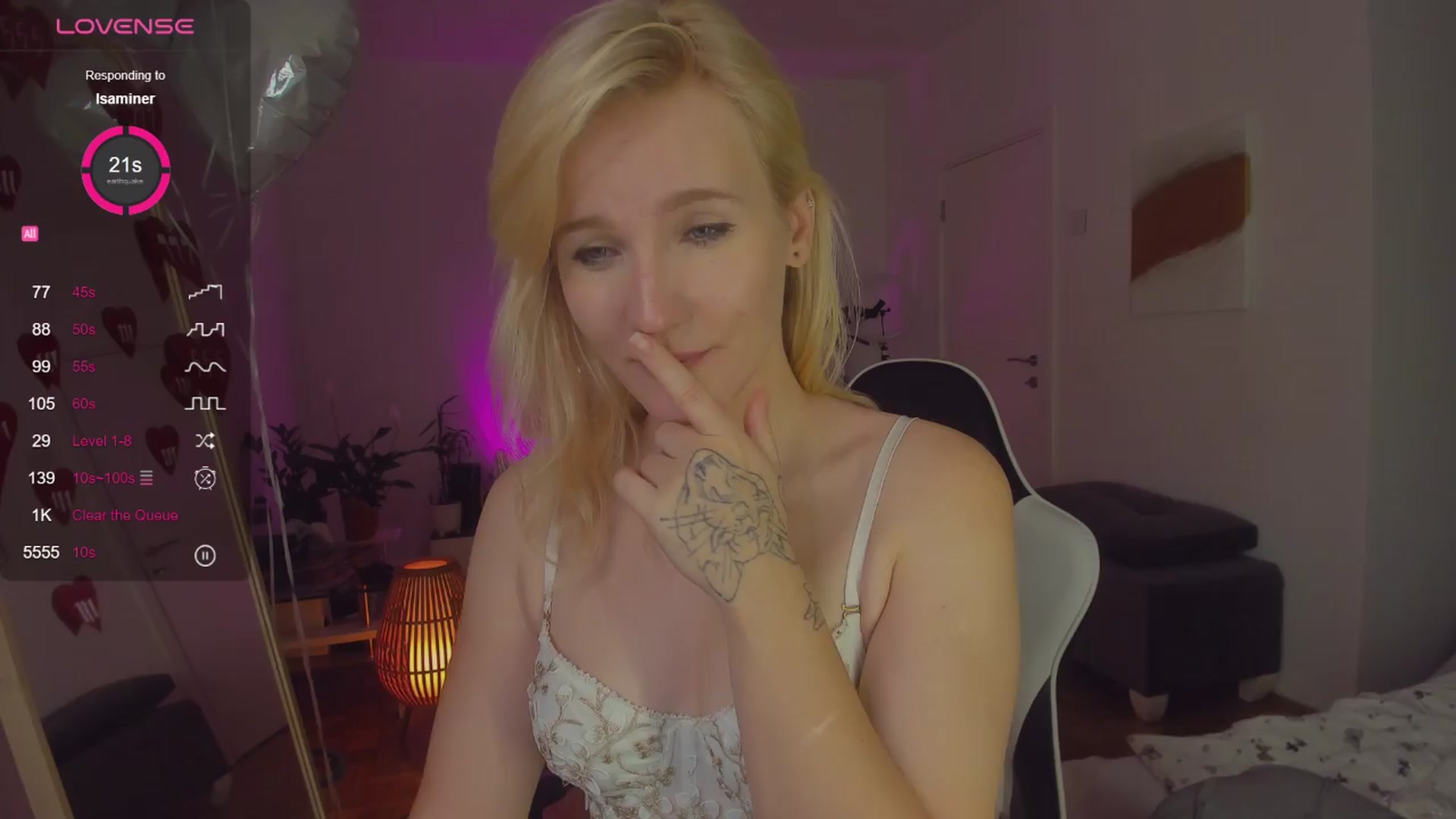 Gallery image thumbnail from GingerVi's myfreecams stream on, 04/10/2024, 05:06 image 14 of 20