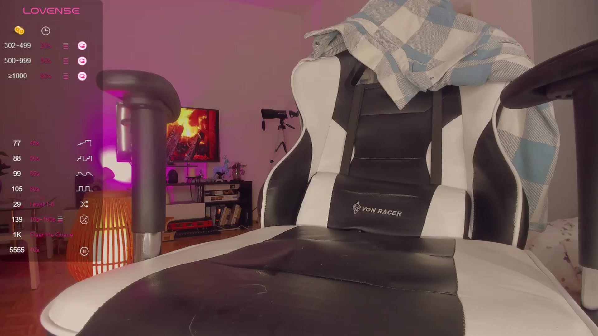 Gallery image thumbnail from GingerVi's myfreecams stream on, 04/12/2024, 04:13 image 18 of 20