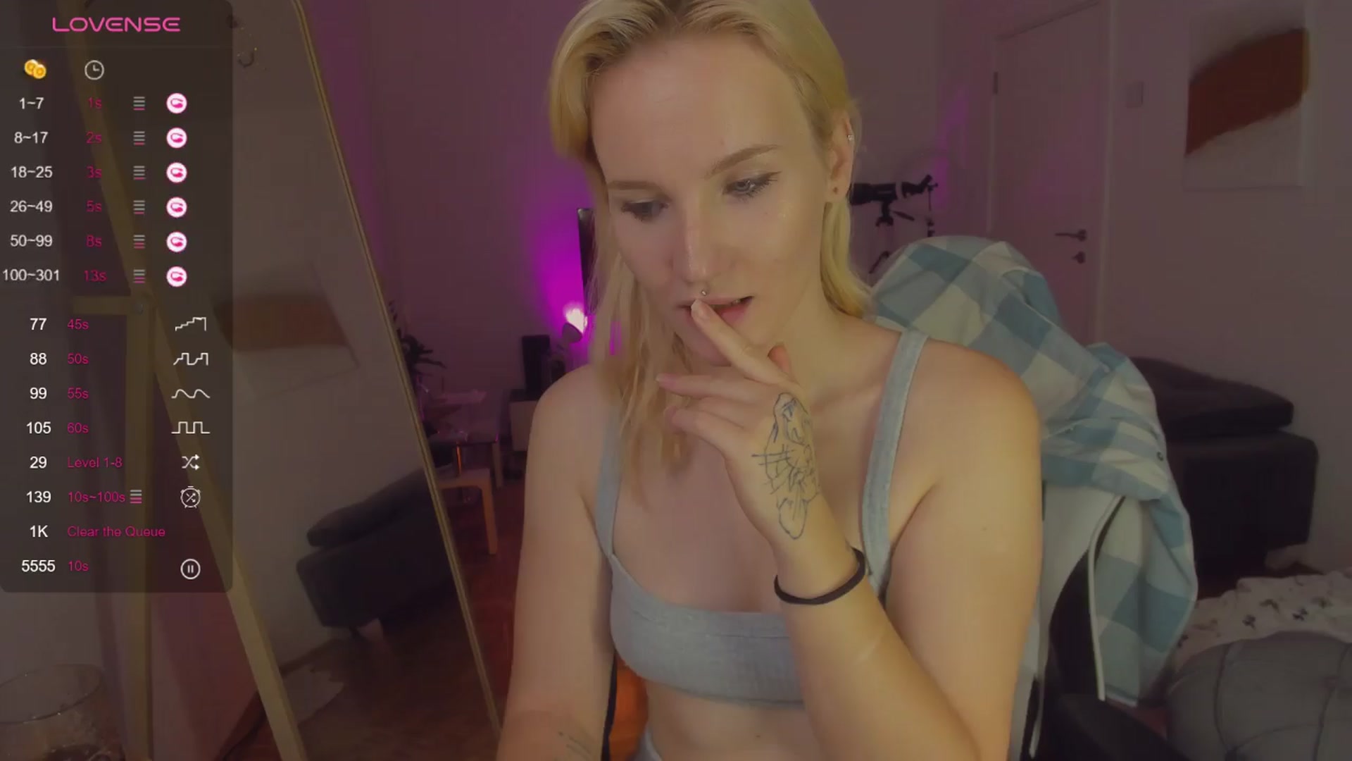 Gallery image thumbnail from GingerVi's myfreecams stream on, 04/12/2024, 04:13 image 20 of 20