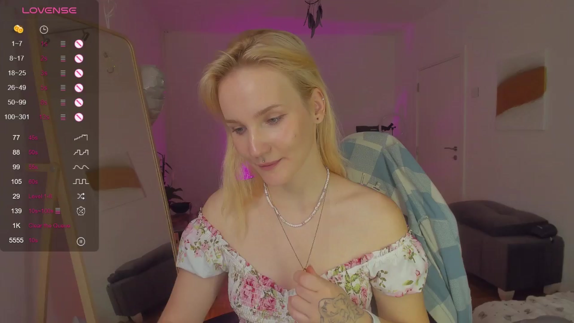 Gallery image thumbnail from GingerVi's myfreecams stream on, 04/15/2024, 05:30 image 18 of 20