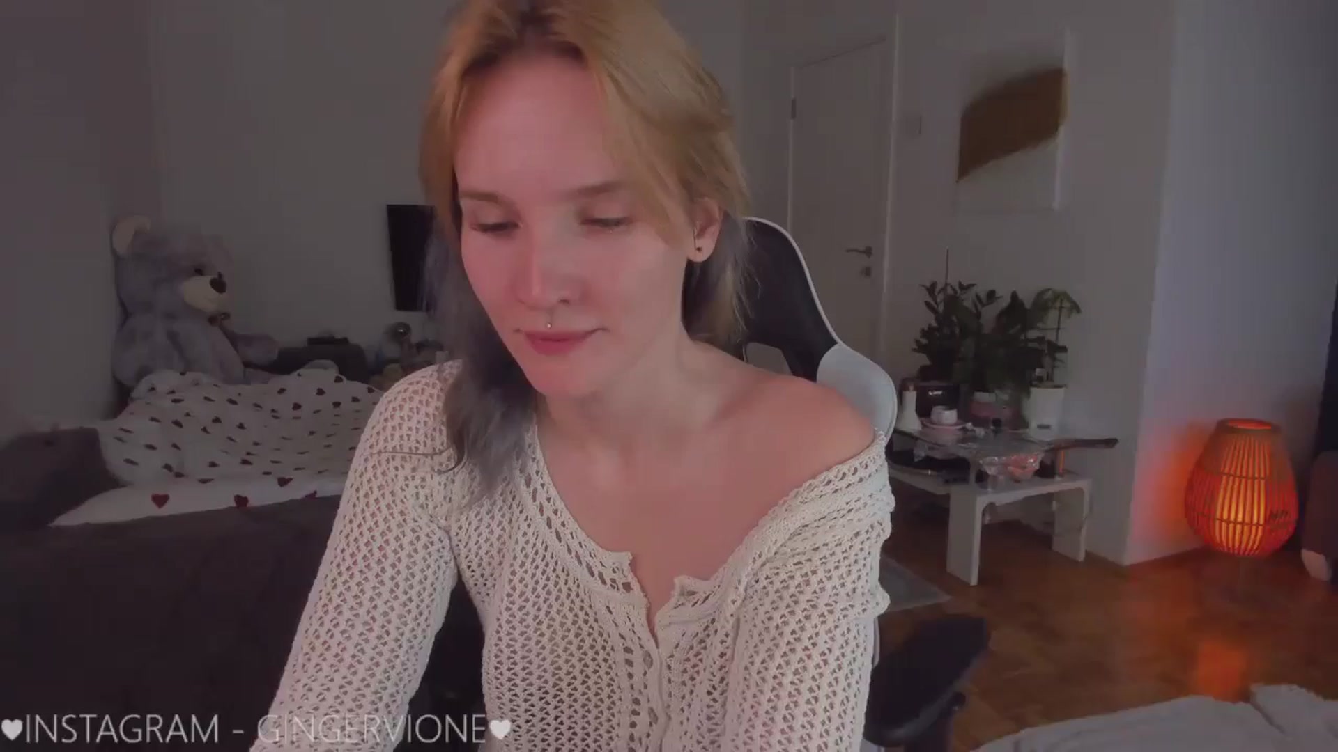 Gallery image thumbnail from GingerVi's myfreecams stream on, 06/21/2024, 05:09 image 20 of 20