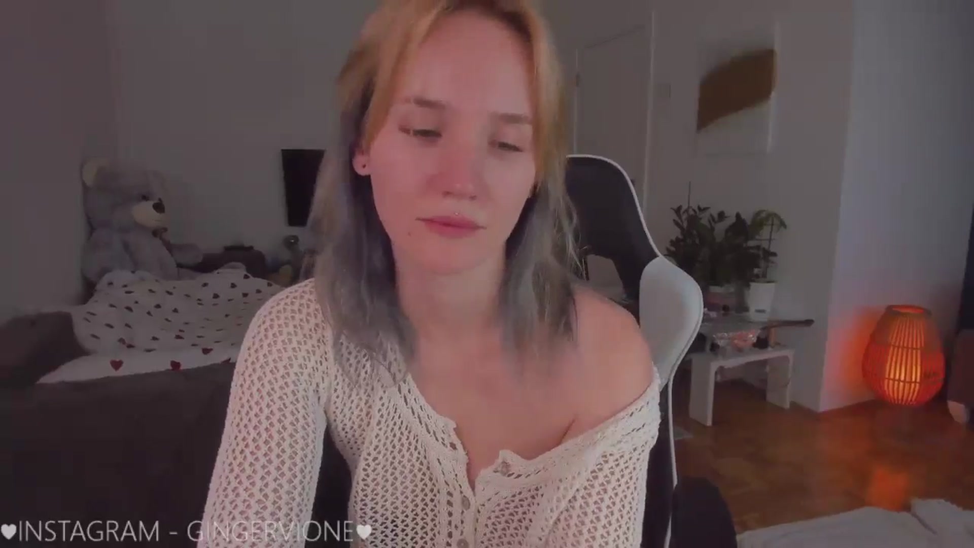 Gallery image thumbnail from GingerVi's myfreecams stream on, 06/21/2024, 05:09 image 10 of 20