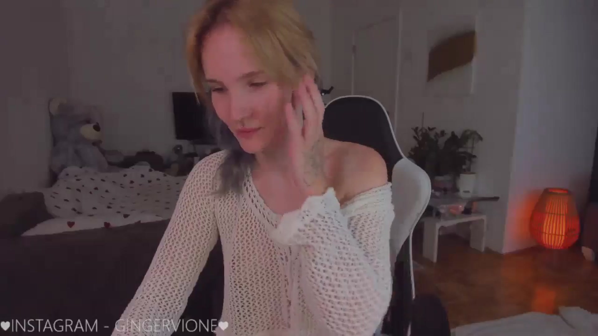 Gallery image thumbnail from GingerVi's myfreecams stream on, 06/21/2024, 05:09 image 13 of 20