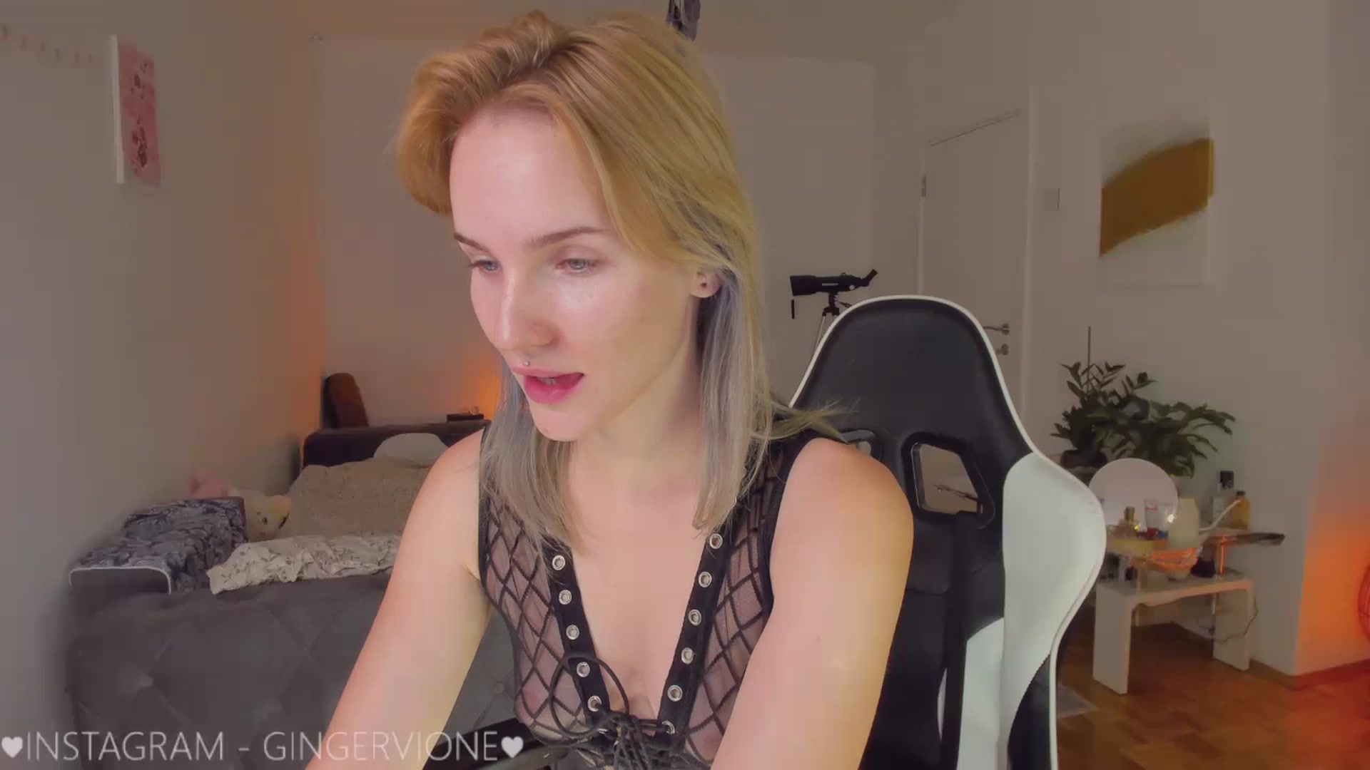 Gallery image thumbnail from GingerVi's myfreecams stream on, 06/30/2024, 04:52 image 20 of 20