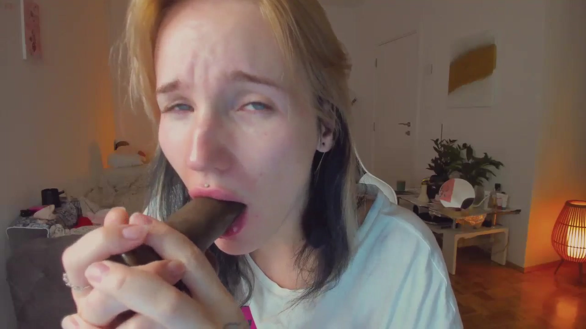 Gallery image thumbnail from GingerVi's myfreecams stream on, 07/04/2024, 04:24 image 7 of 20