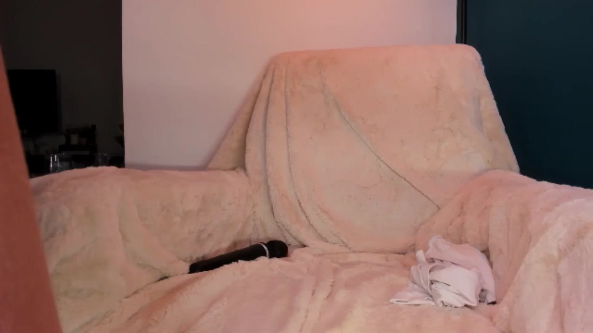 Gallery image thumbnail from GingerVi's myfreecams stream on, 08/24/2024, 18:11 image 14 of 20