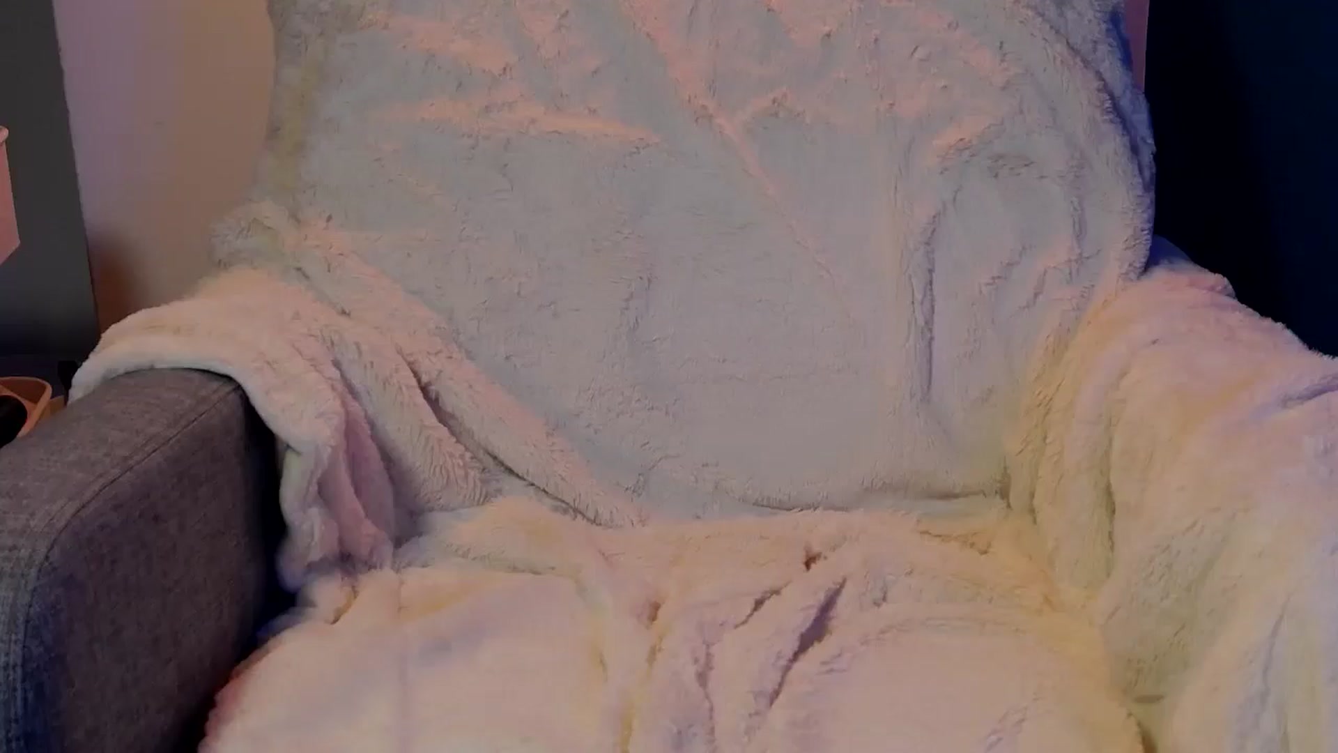 Gallery image thumbnail from GingerVi's myfreecams stream on, 11/13/2024, 03:39 image 18 of 20