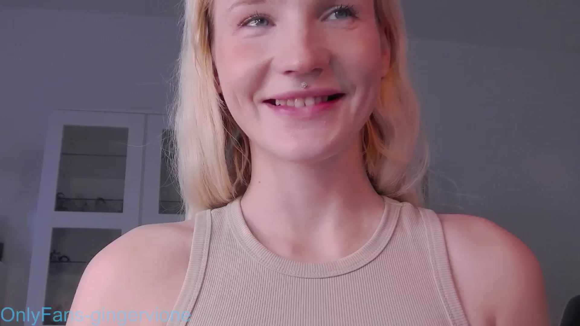 Gallery image thumbnail from GingerVi's myfreecams stream on, 12/21/2024, 12:52 image 4 of 20