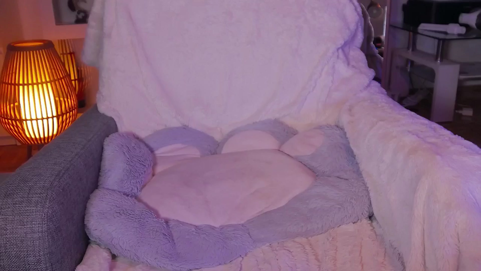 Gallery image thumbnail from GingerVi's myfreecams stream on, 12/30/2024, 18:38 image 17 of 20